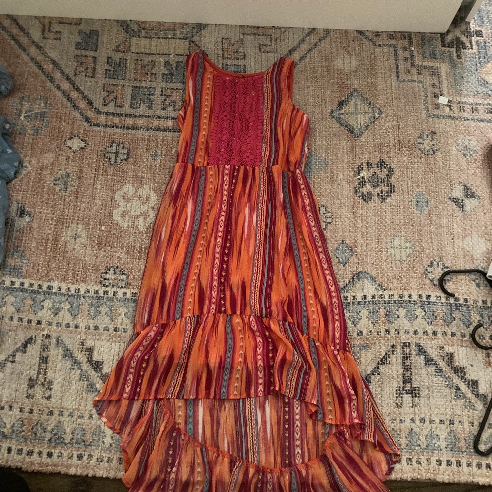 xhilaration long flown dress, color pink/red/orange, size L